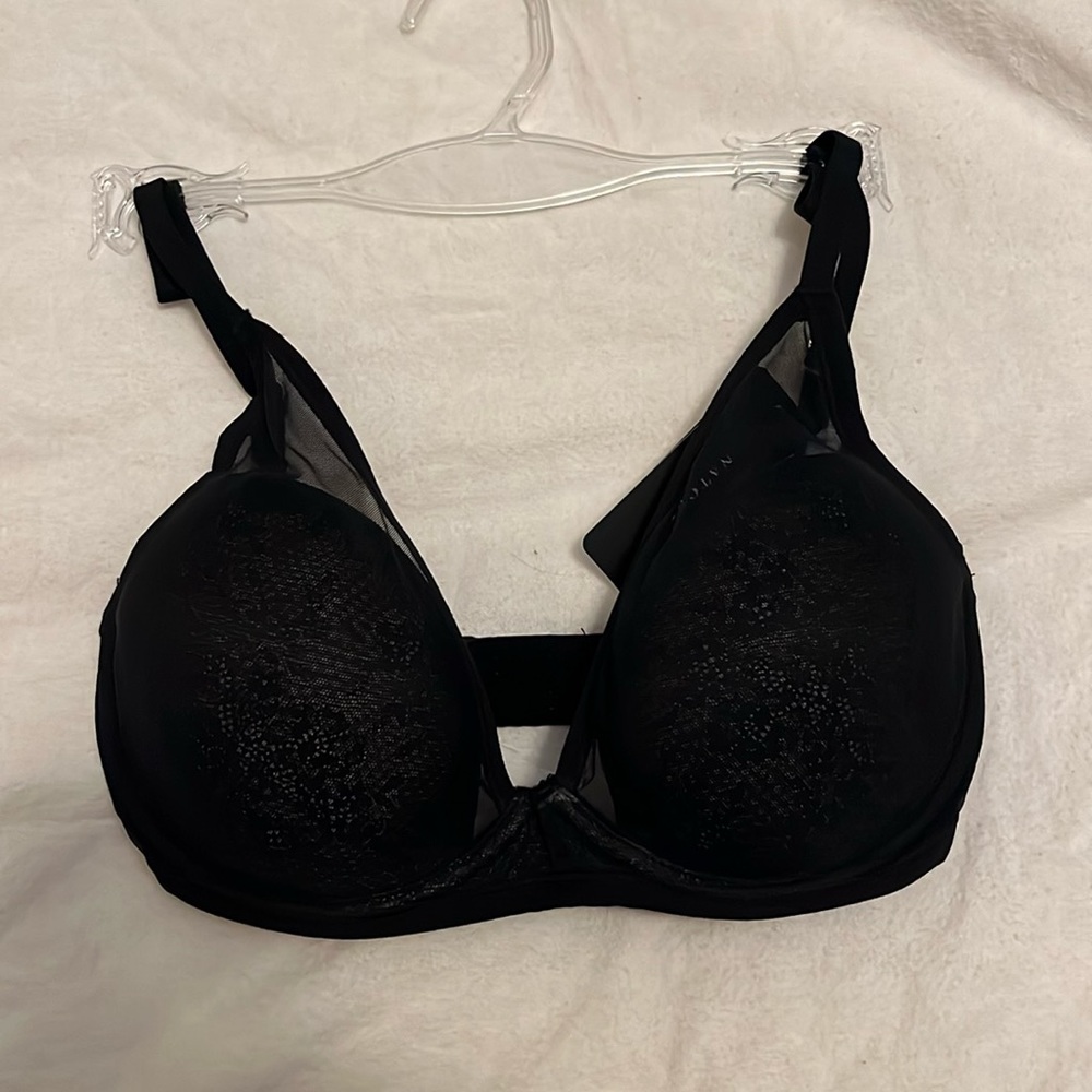 Natori Black Escape Bra 30D NWT